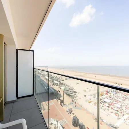 In Zeedijk With Stunning Sea Views アパート ブランケンベルヘ